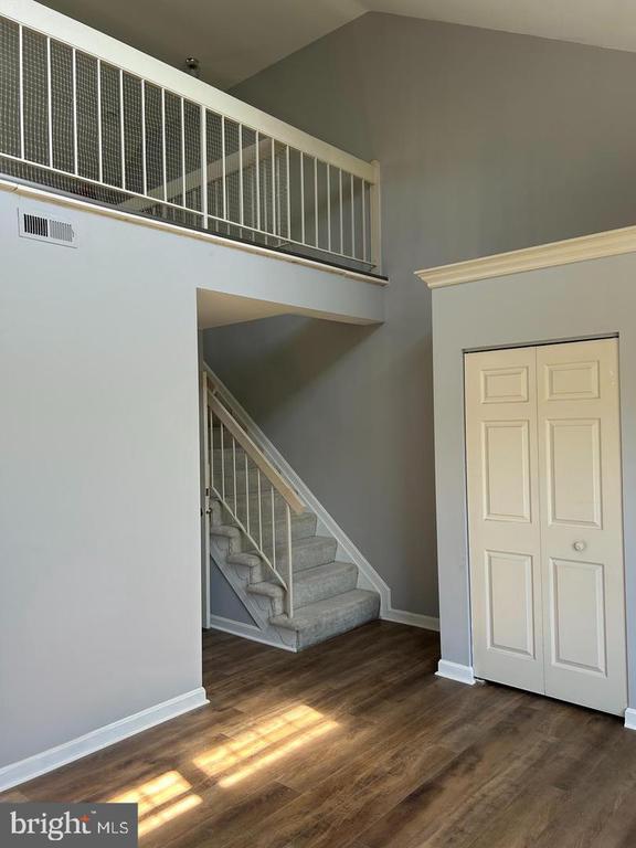 Building Photo - 178 English Run Cir