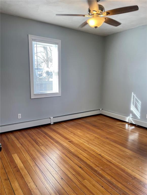 Building Photo - 44 Maple Ave