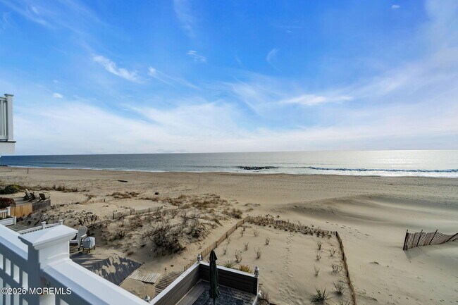 Building Photo - 55 Beach Front