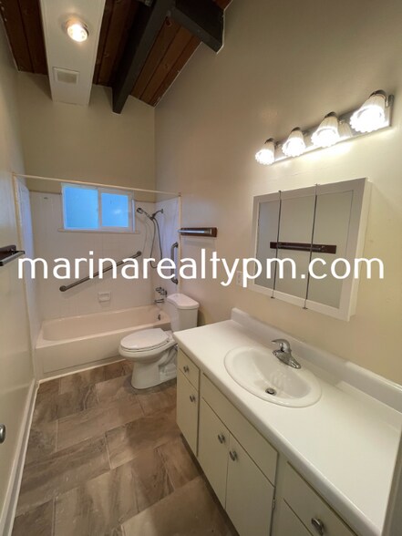 Building Photo - 173-179 Maher Ct