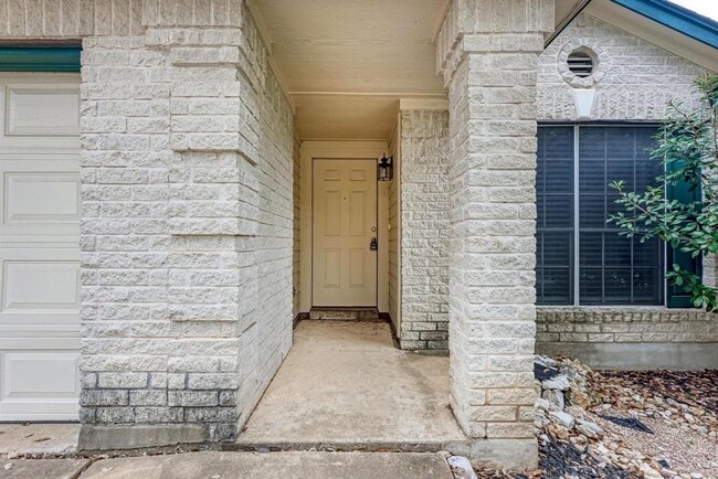 Building Photo - 709 Horizon Trail