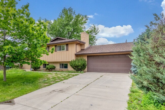 Building Photo - 6724 Knight Dr