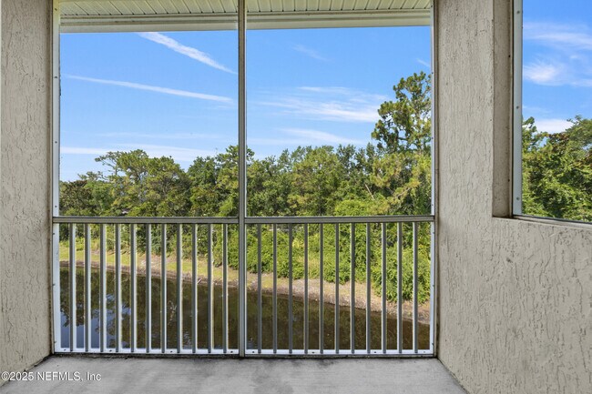 Building Photo - 410 S Villa San Marco Dr