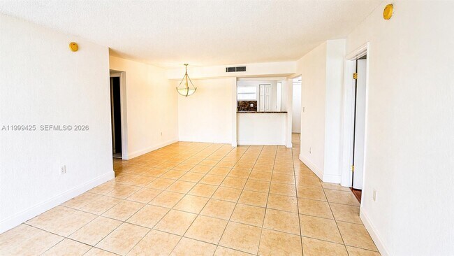 Building Photo - 4255 N University Dr