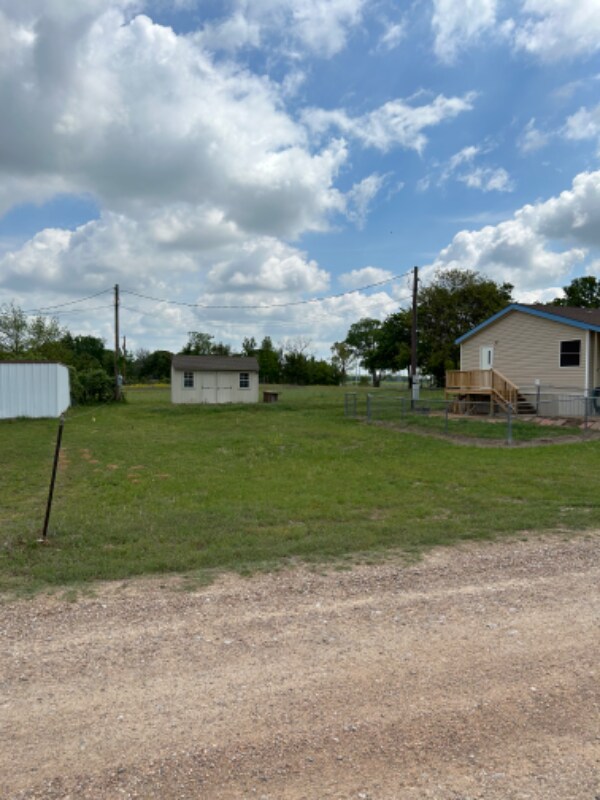 Building Photo - 6709 Six J Ct
