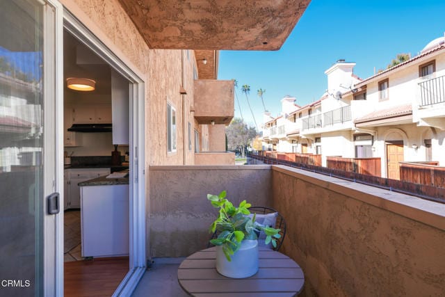 Building Photo - 120 S Sierra Madre Blvd