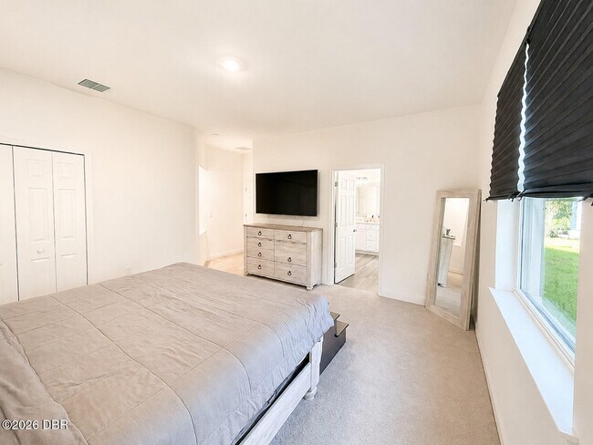 Building Photo - 22 Oakleaf Way