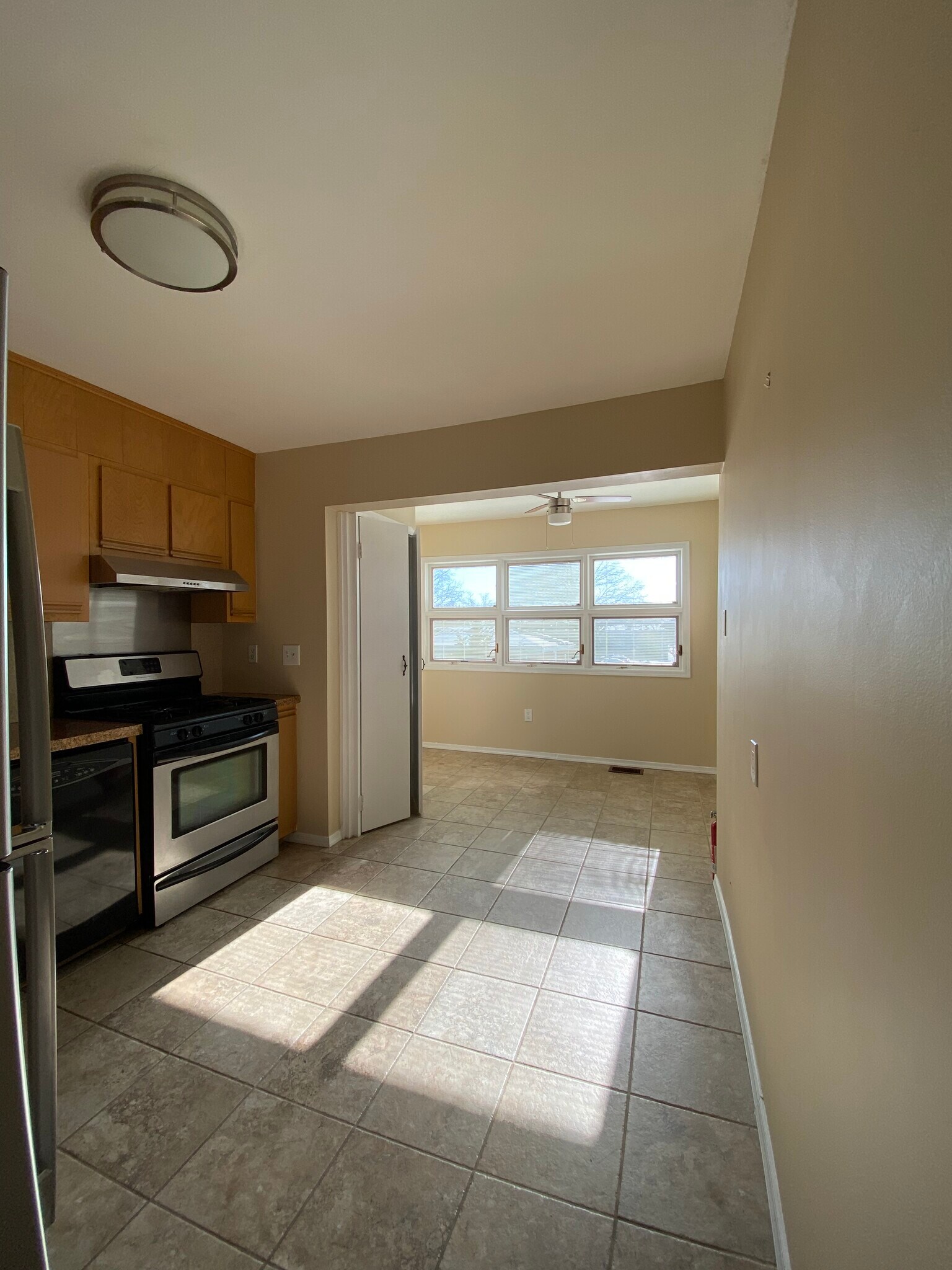 Building Photo - 57 Morgan Ln