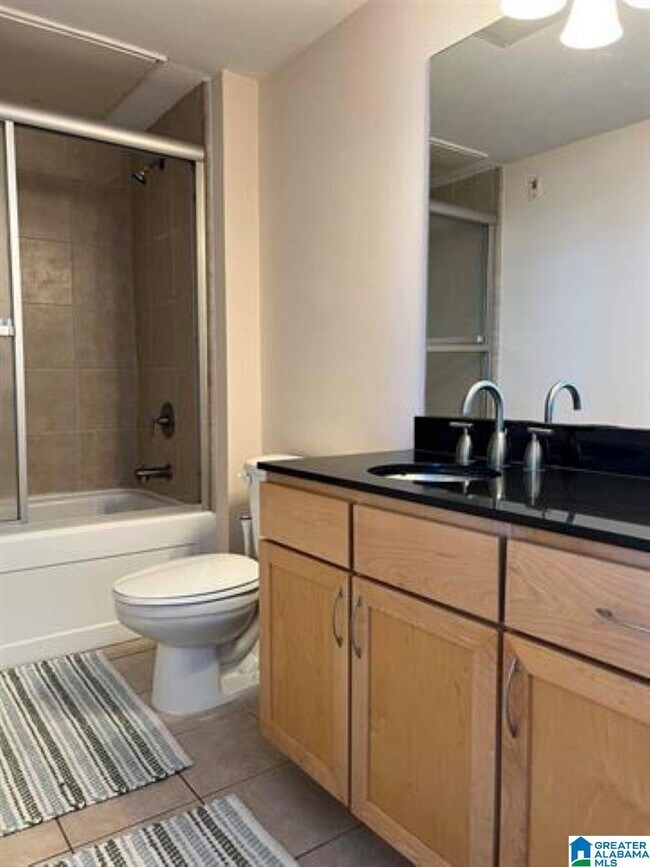 Building Photo - 2020 5th Ave S