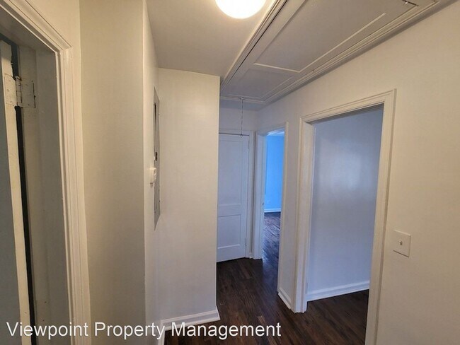 Building Photo - 3 br, 1 bath House - 2092 Delowe Dr