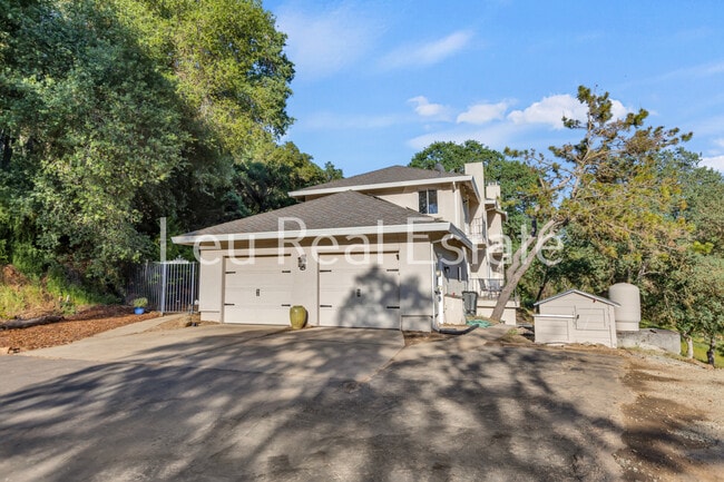 Building Photo - 6811 Beaver Pond Rd