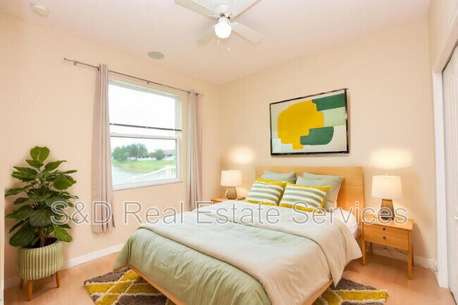 Building Photo - 5632 Aral Dr