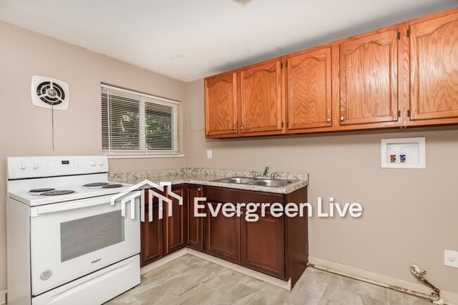 Building Photo - coming soon