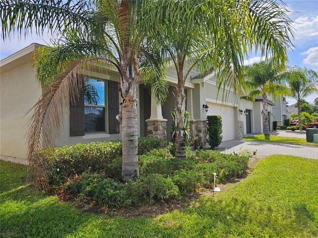 Building Photo - 4078 Pindo Palm Ln