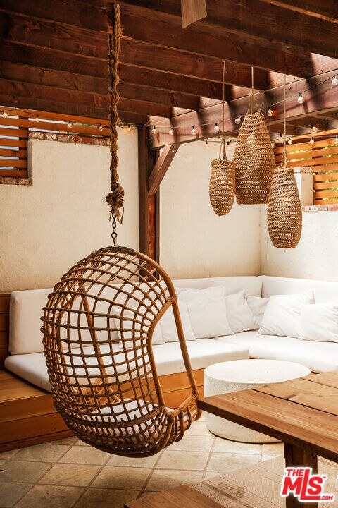 Building Photo - 26237 Fairside Rd