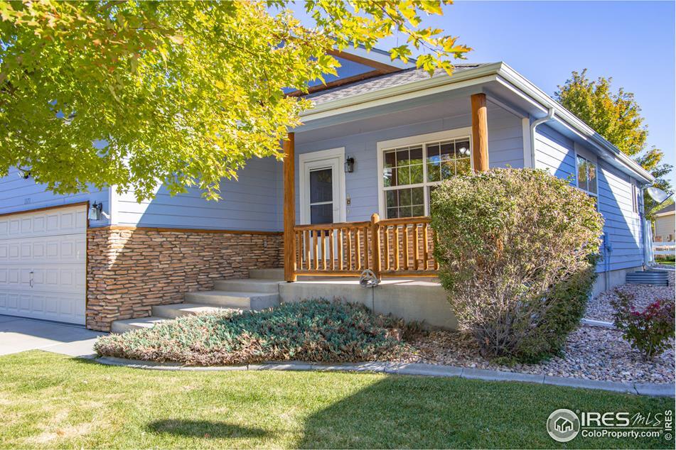 Building Photo - 1371 Saginaw Pointe Dr