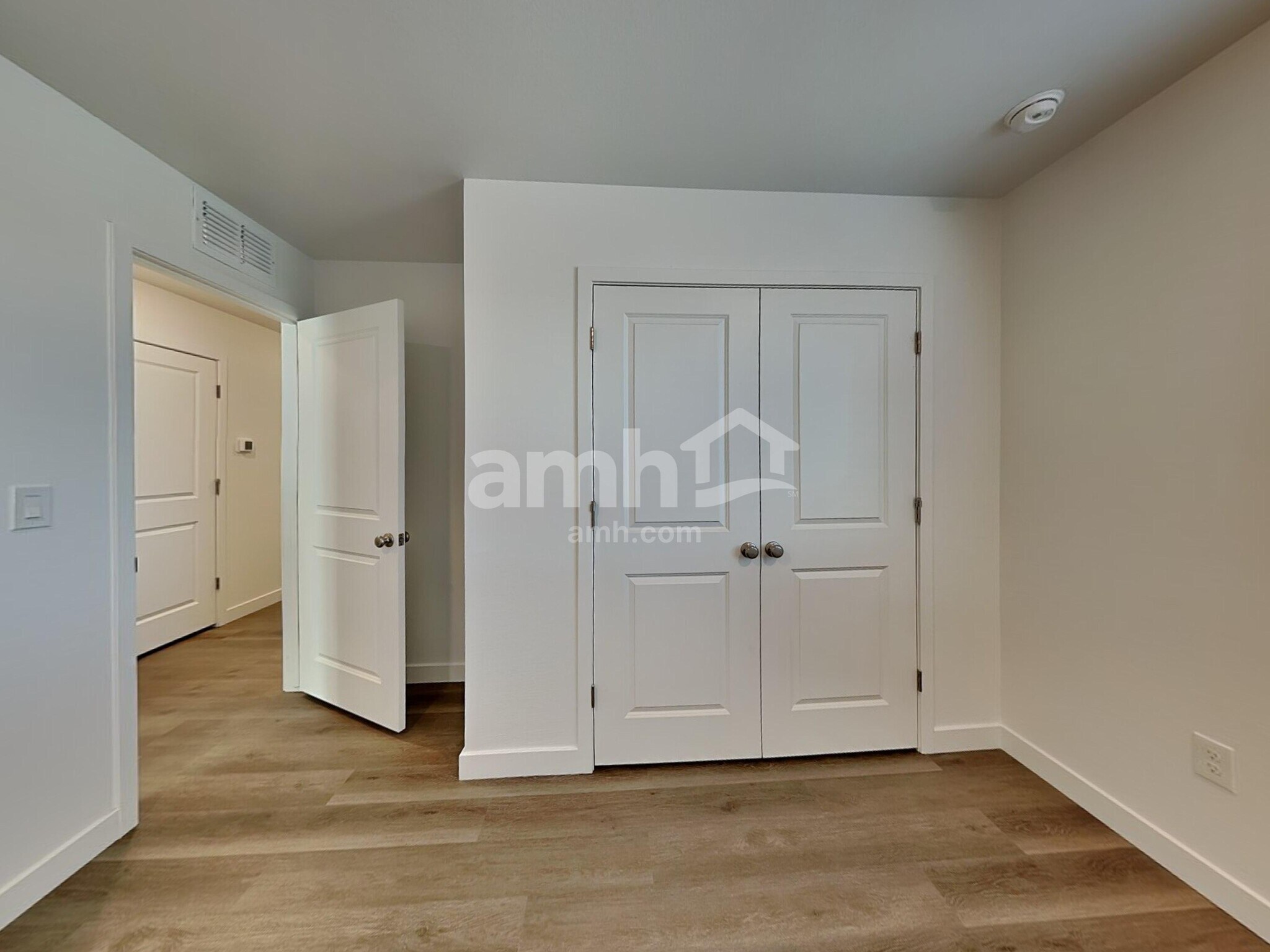 Building Photo - 12630 W Flynn Ln