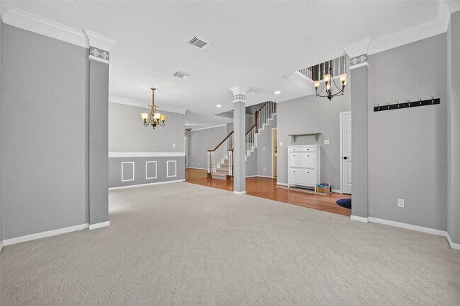 Building Photo - 4414 Ringrose Dr