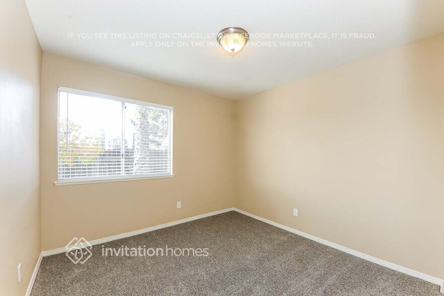 Building Photo - 12303 Arenisca Verde Dr