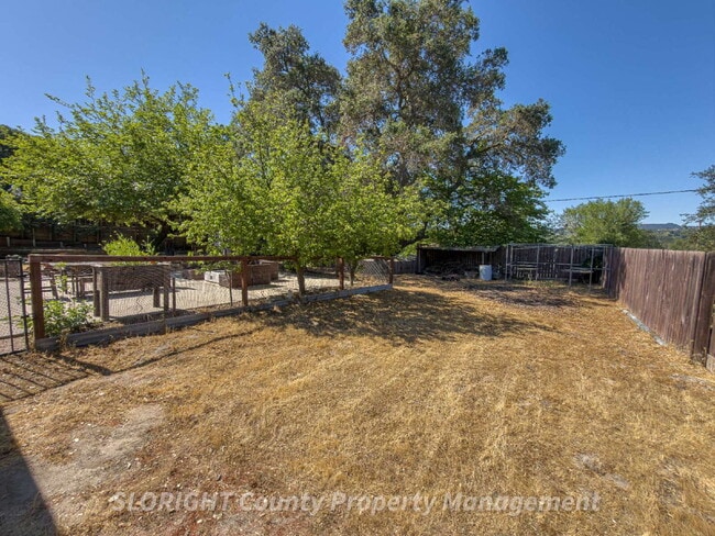 Building Photo - AVAILABLE MAY - Atascadero Home with Backyard Oasis + Bonus Office