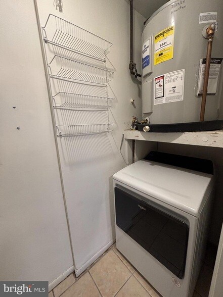 Building Photo - 612 N Shady Retreat Rd