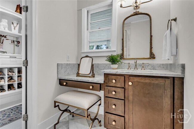 Building Photo - 1108 Bonaventure Rd