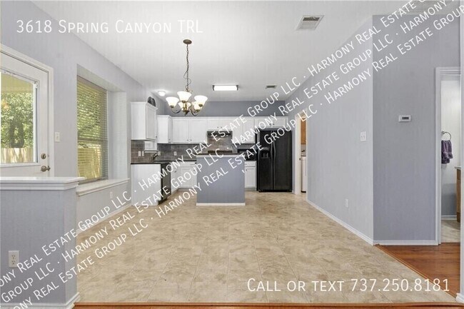 Building Photo - 3618 Spring Canyon Trail