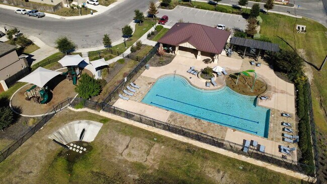 Building Photo - MOVE-IN READY | SOLAR PANELS | GREENBELT | COMMUNITY POOL & SPLASH PAD
