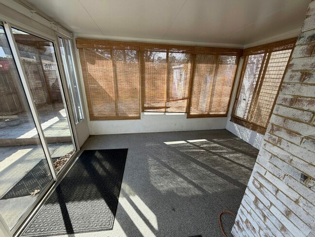 Building Photo - 634 Biltmore Dr