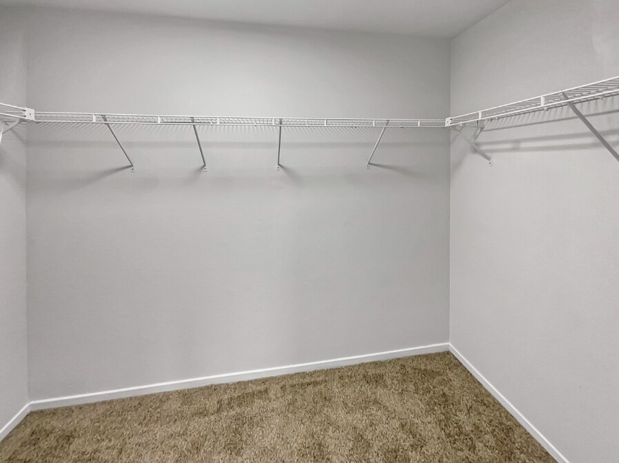 Building Photo - 4455 Meadow Valley Cir