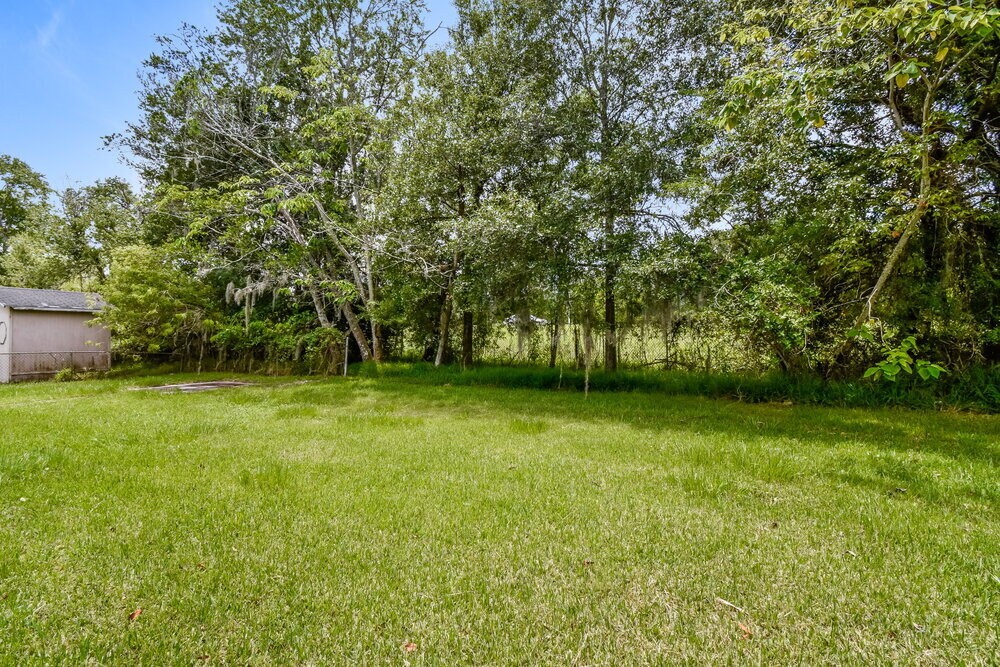 Building Photo - 5816 Sonora Dr W