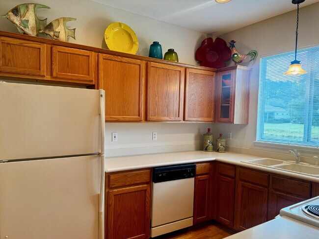 Building Photo - Furnished 2 Bed Townhome in Sun City Hilton Head