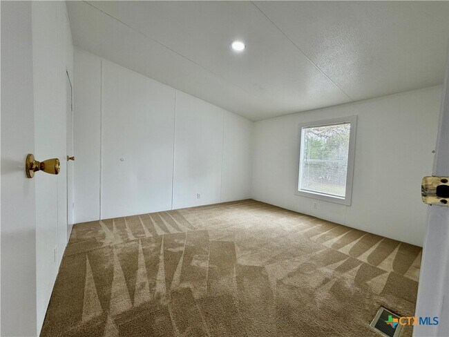 Building Photo - 831 Rolling Block Dr
