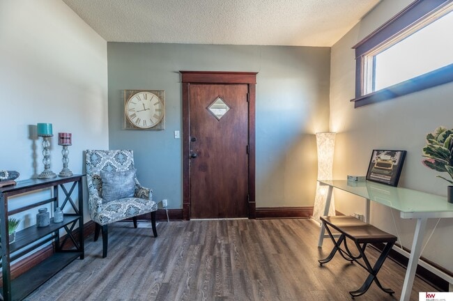 Building Photo - 3736 Decatur St