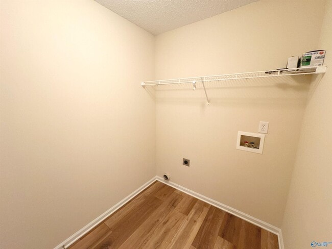 Building Photo - 104 NW Imogene Way