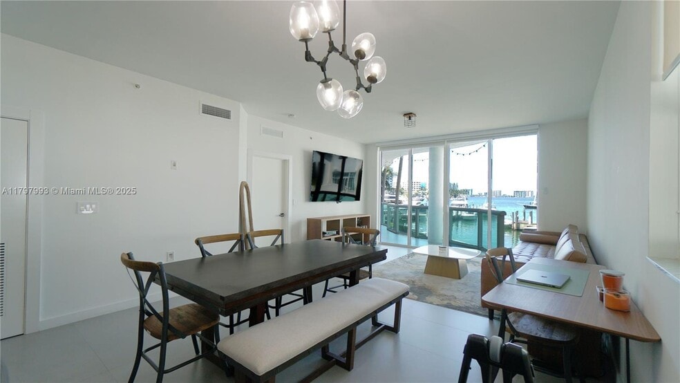 Building Photo - 7918 Harbor Island Dr