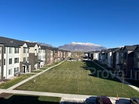 Building Photo - 1454 N 3830 W