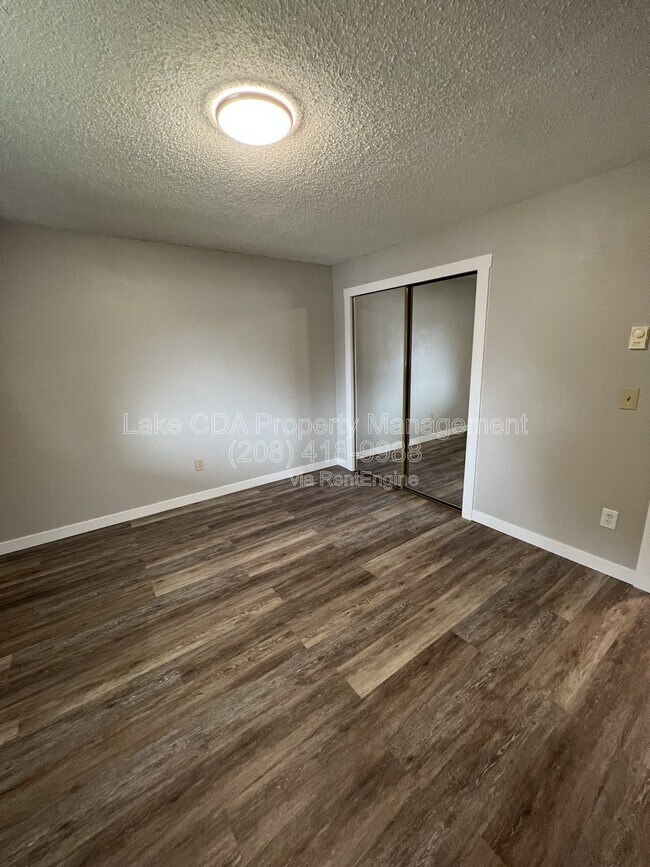 Building Photo - 3412 Belmont Rd