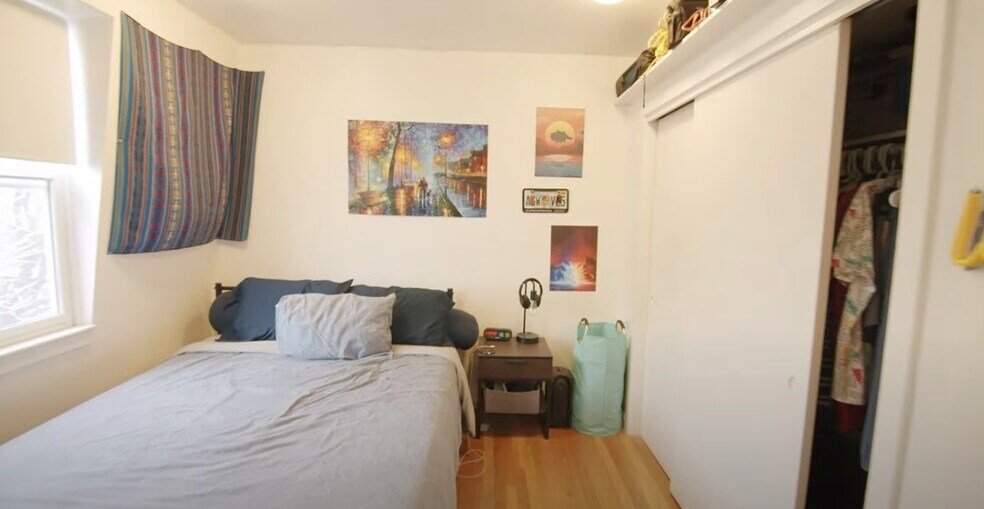 Building Photo - 6 Hingham St