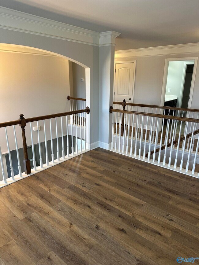 Building Photo - 517 Balsam Terrace Way