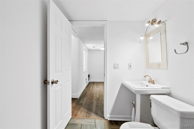 Building Photo - 3754 Helios Ct