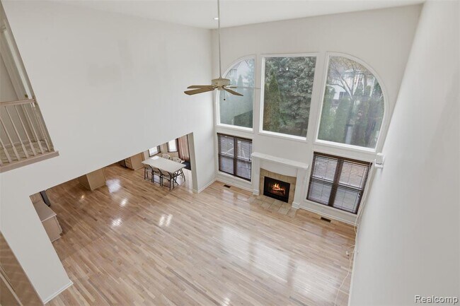 Building Photo - 3932 Fieldview Rd