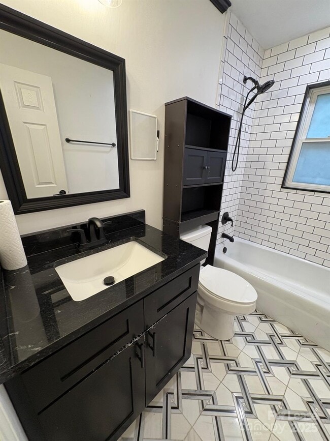 Building Photo - 19716 Smith Cir