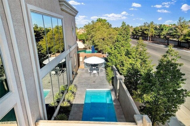 Building Photo - 5096 Thunder River Cir