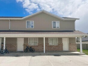 Building Photo - 505 W 350 N