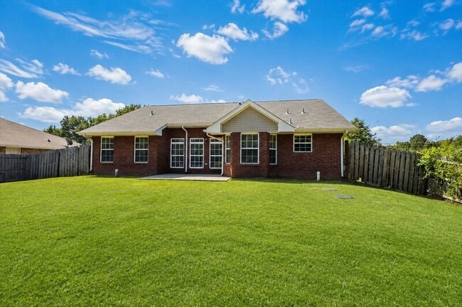 Building Photo - 107 Spirit Dr