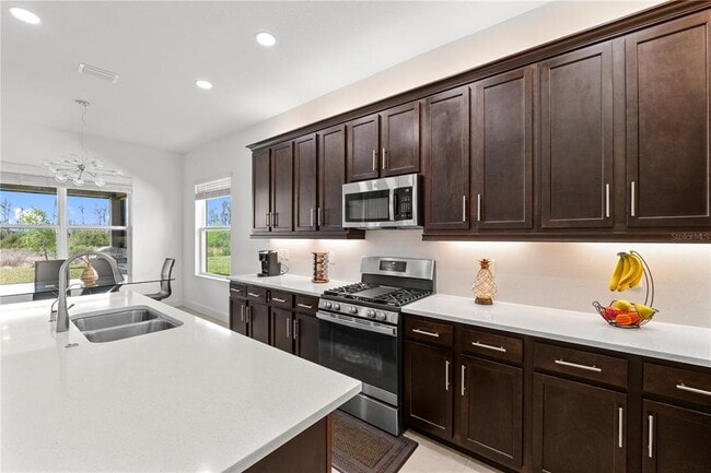 Building Photo - 32558 Tree of Life Ave