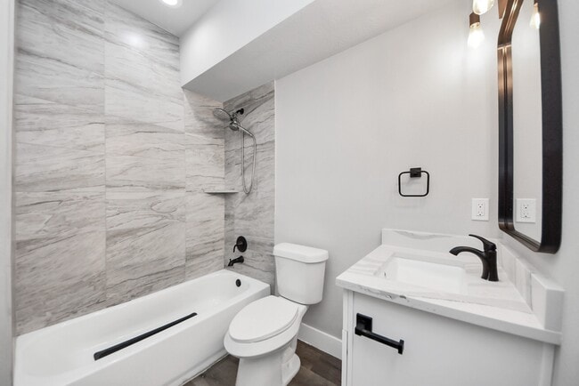 Building Photo - 19104 Sears Dr