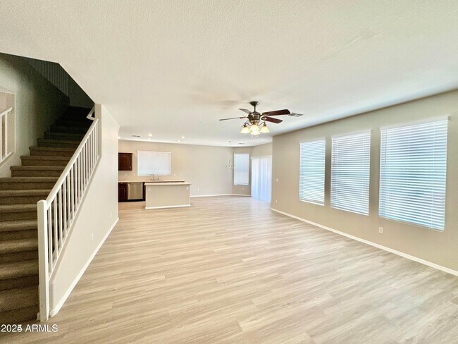 Building Photo - 12720 N 149th Ln