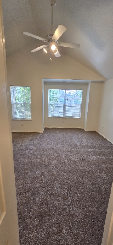 Building Photo - 18582 SW Takena Ct